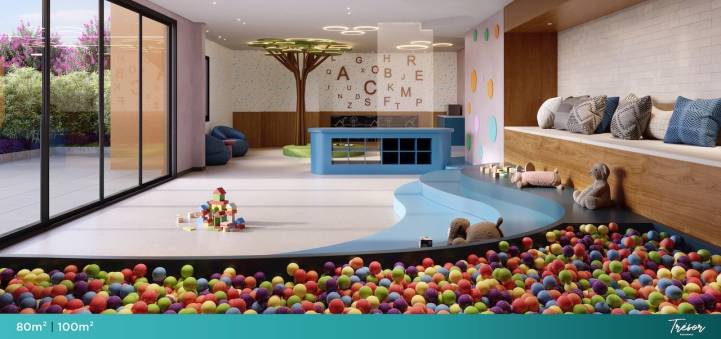 Brinquedoteca com piscina de bolinhas e área lúdica