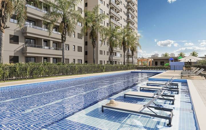 Piscina com raia e deck no Residencial San Pietro